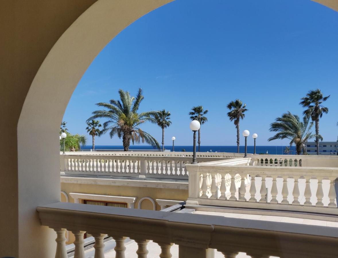 Parco Dei Principi Hotel Roccella Ionica Eksteriør bilde
