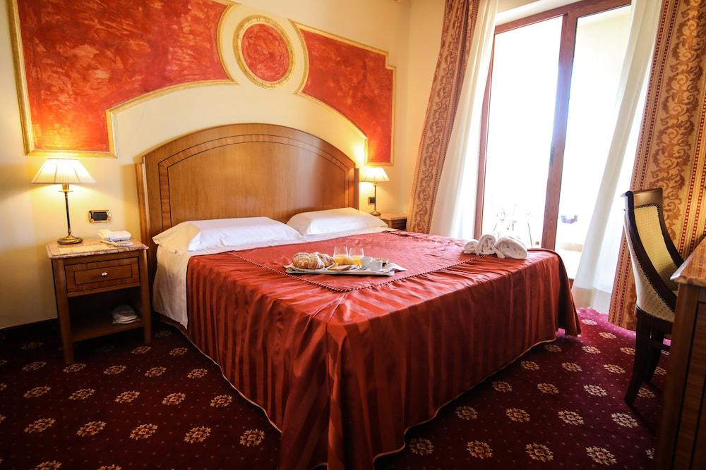 Parco Dei Principi Hotel Roccella Ionica Eksteriør bilde
