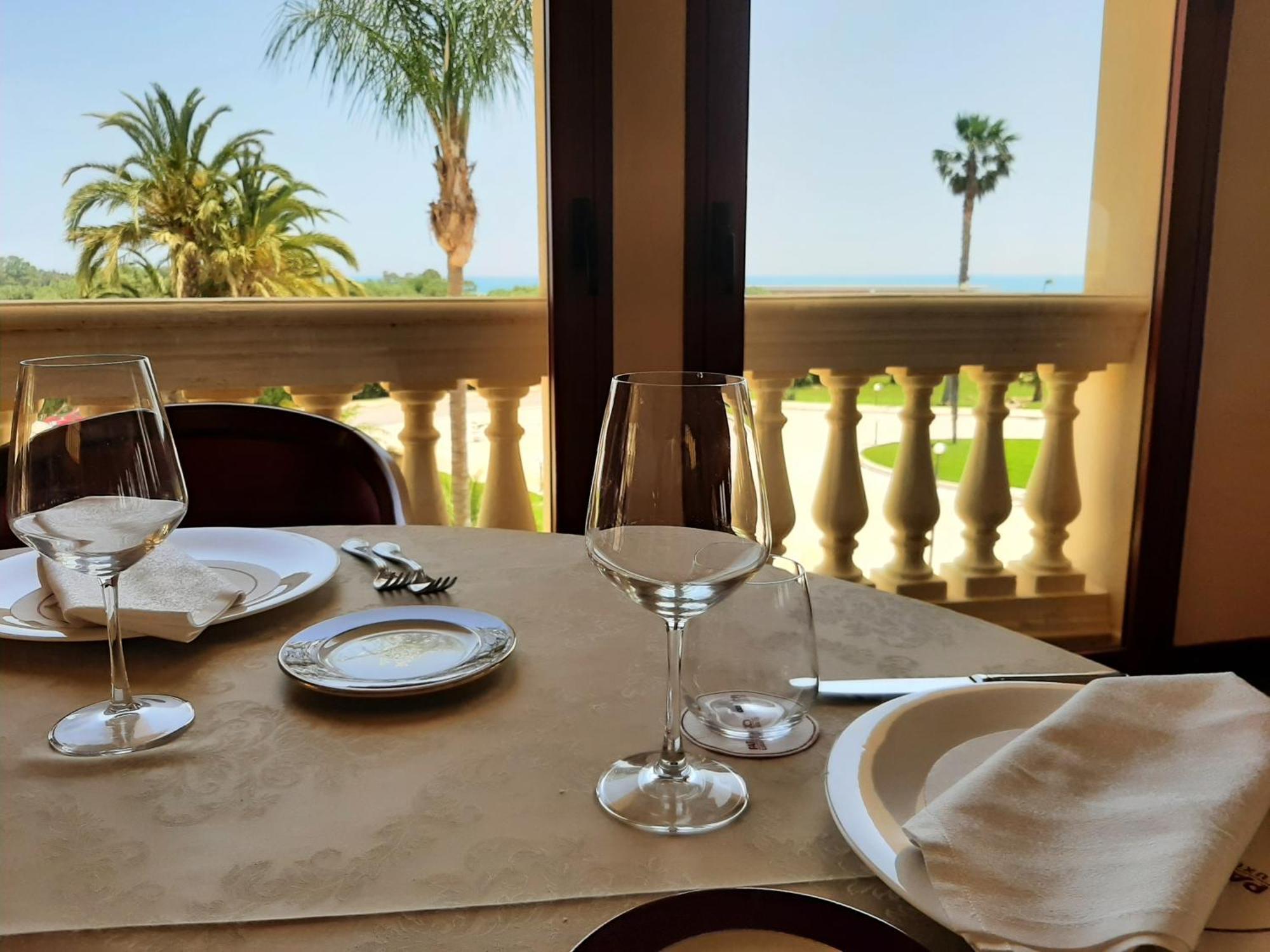 Parco Dei Principi Hotel Roccella Ionica Eksteriør bilde