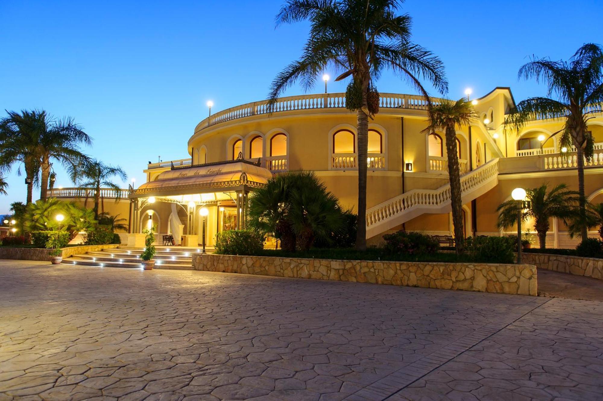 Parco Dei Principi Hotel Roccella Ionica Eksteriør bilde